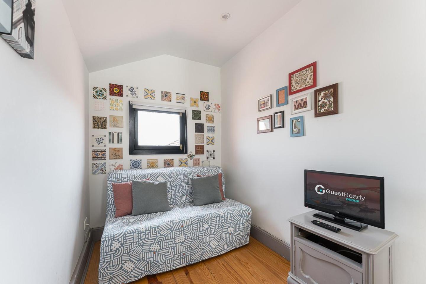 Guestready - Modern Comfort In Downtown Porto Eksteriør billede